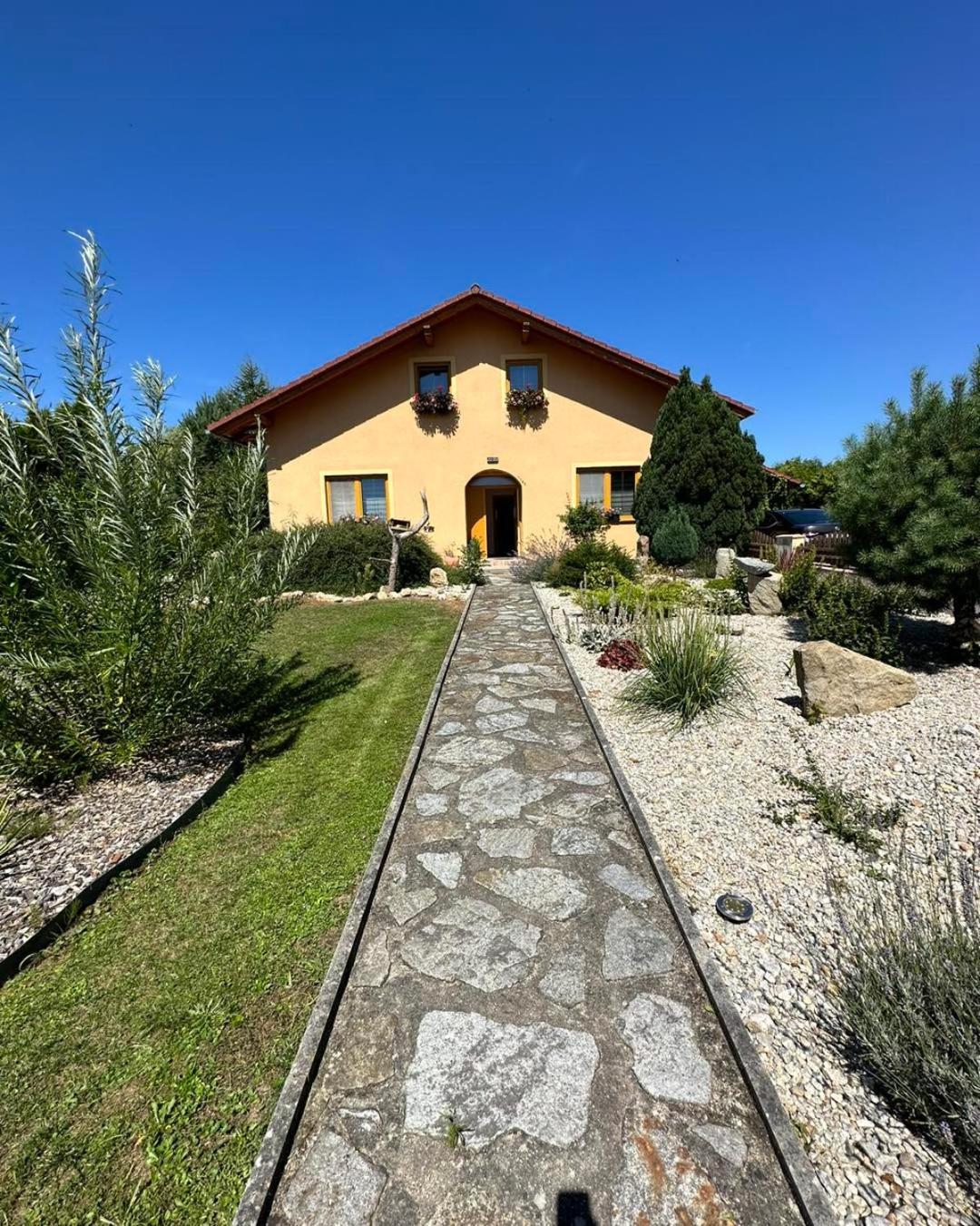Holiday Home U Lubose Trhové Sviny Zewnętrze zdjęcie